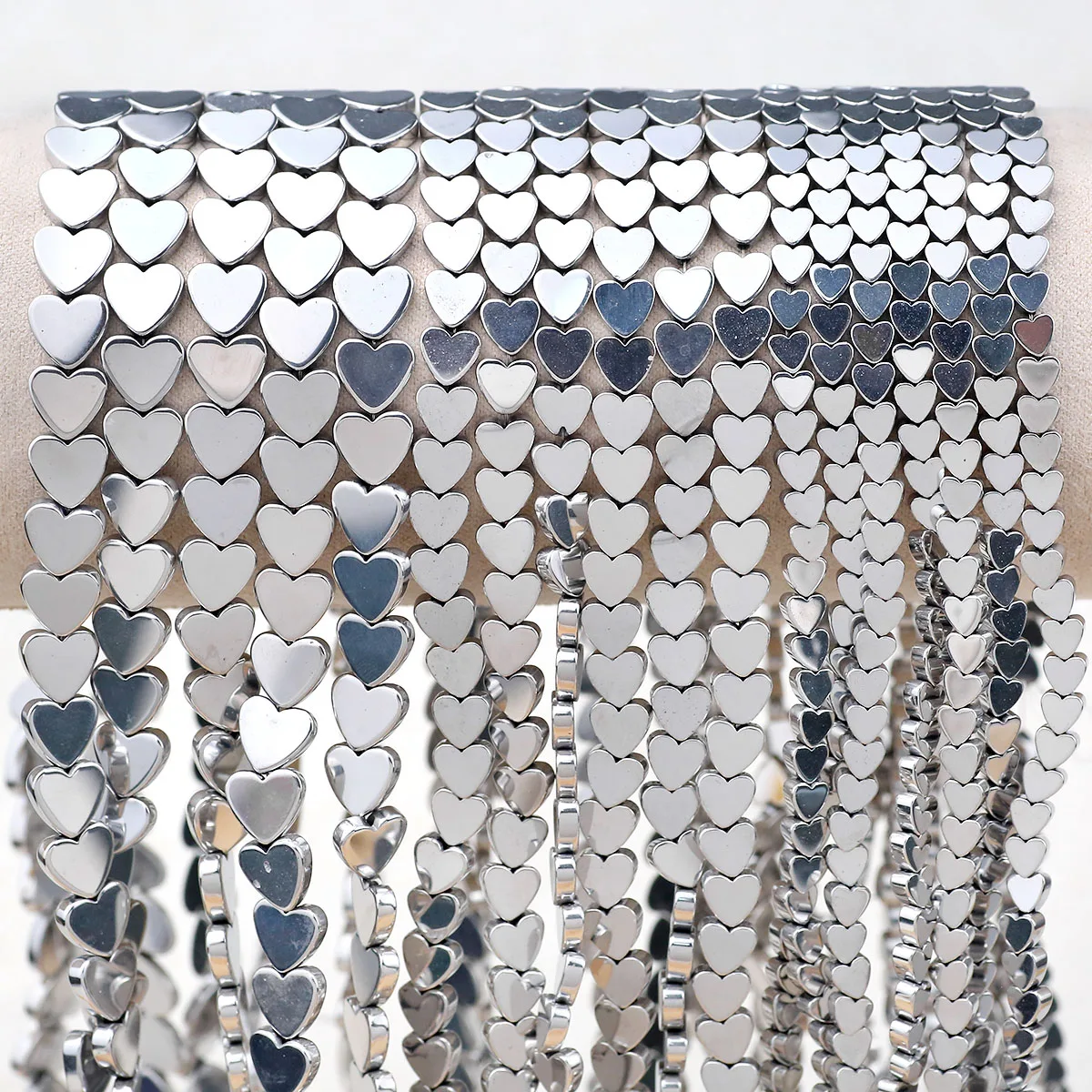 

4/6/8 мм натуральный гематит позолоченные плоские персиковые сердечки белые золотые разделители свободные бусины для изготовления ювелирных изделий браслет DIY аксессуары