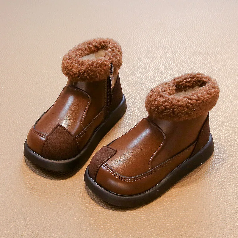 2024 inverno nuovi bambini stivali corti per le ragazze moda stile coreano fondo morbido antiscivolo versatile chic peluche scarpe in pelle