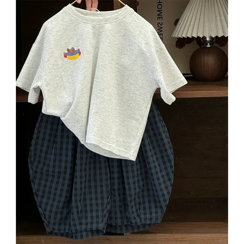 

New summer outfits for children, stylish and versatile short-sleeve sets for boys and girlstShirt, plaid anti-mosquito pants, tr