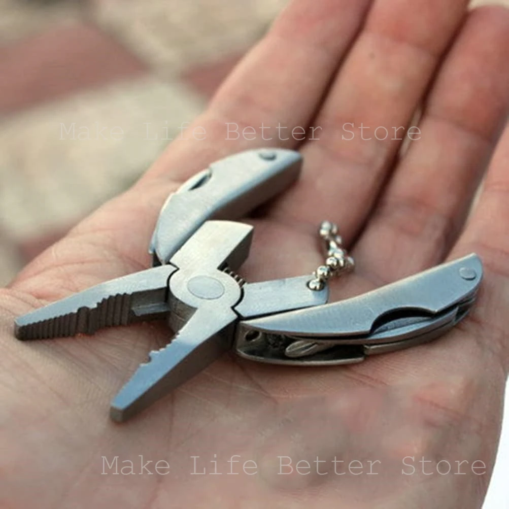 Multifunctional Pliers Mini Lightweight Portable Multifunctional Turtle Back Pliers Beetle Pliers Turtle Folding Pliers 1PC