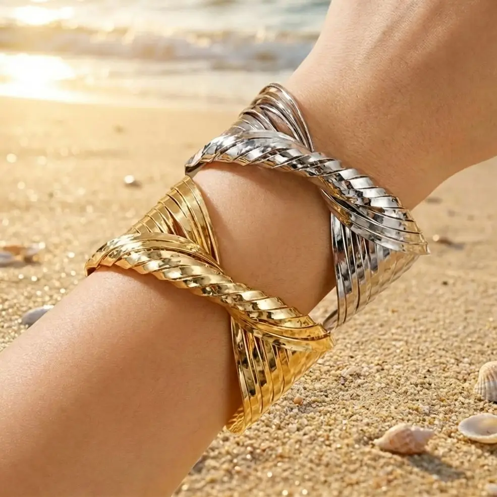 Vintage Chunky Wide Cuff Armband für Damen – Statement-Armreif in Goldfarbe, glatt, gedreht, geometrisch, offen, Party-Modeschmuck, Geschenk
