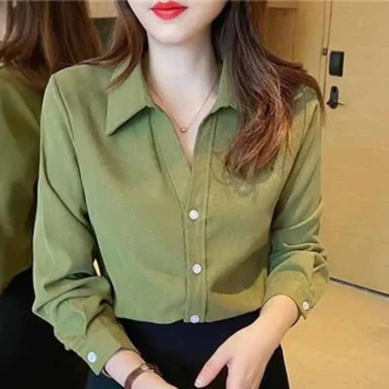 

Autumn Winter Female New Korean Corduroy Single Breasted Solid Color Long Sleeved Shirt Lady Frosted Loose Comfortable Shirt Top