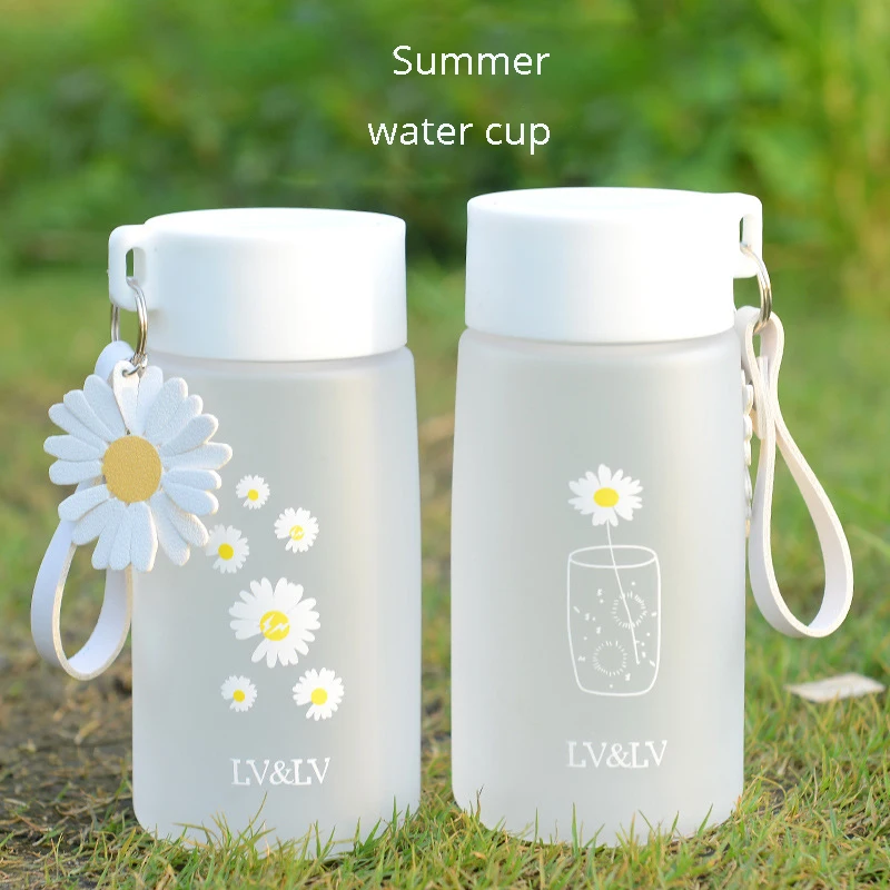 500ml Water Bottle Cute Daisy BPA Free Water Bottle with Rope Portable Drinkware Plastic Creative Frosted Travel Tea Cup