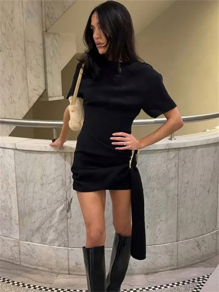 ファッションメタリックスリムミニドレス女性半袖ハイウエストフリルエレガントな包帯パーティードレス女性のボディコンドレス