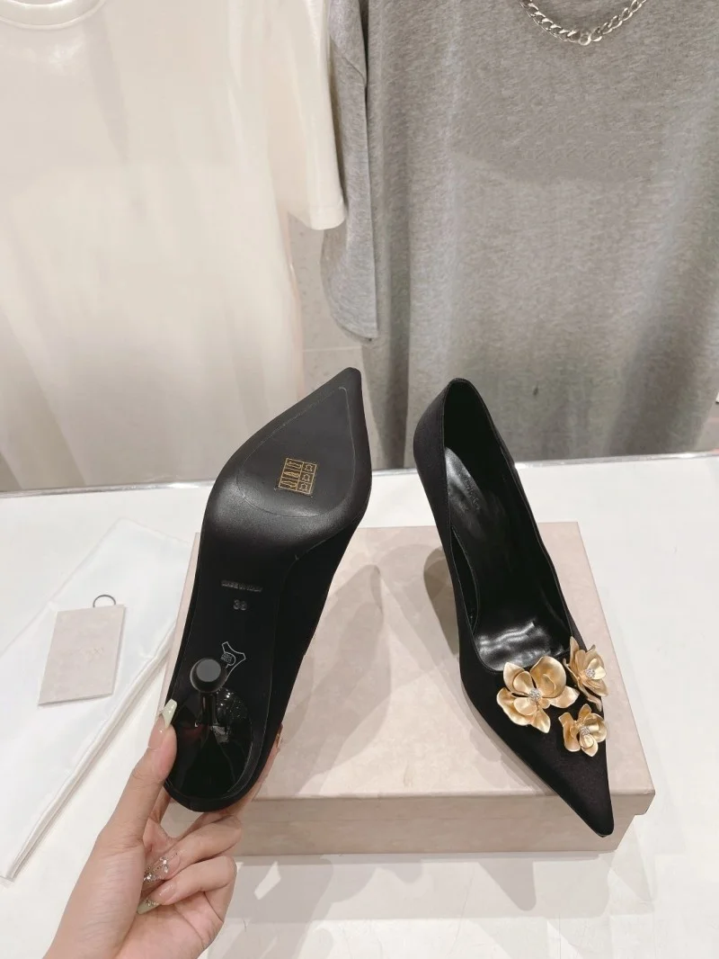 New Sexy Pointed-toe Women's Sandals Fashion Brand Buckle Designer 2026 Summer Comfortable Women's Stiletto Heels view 6