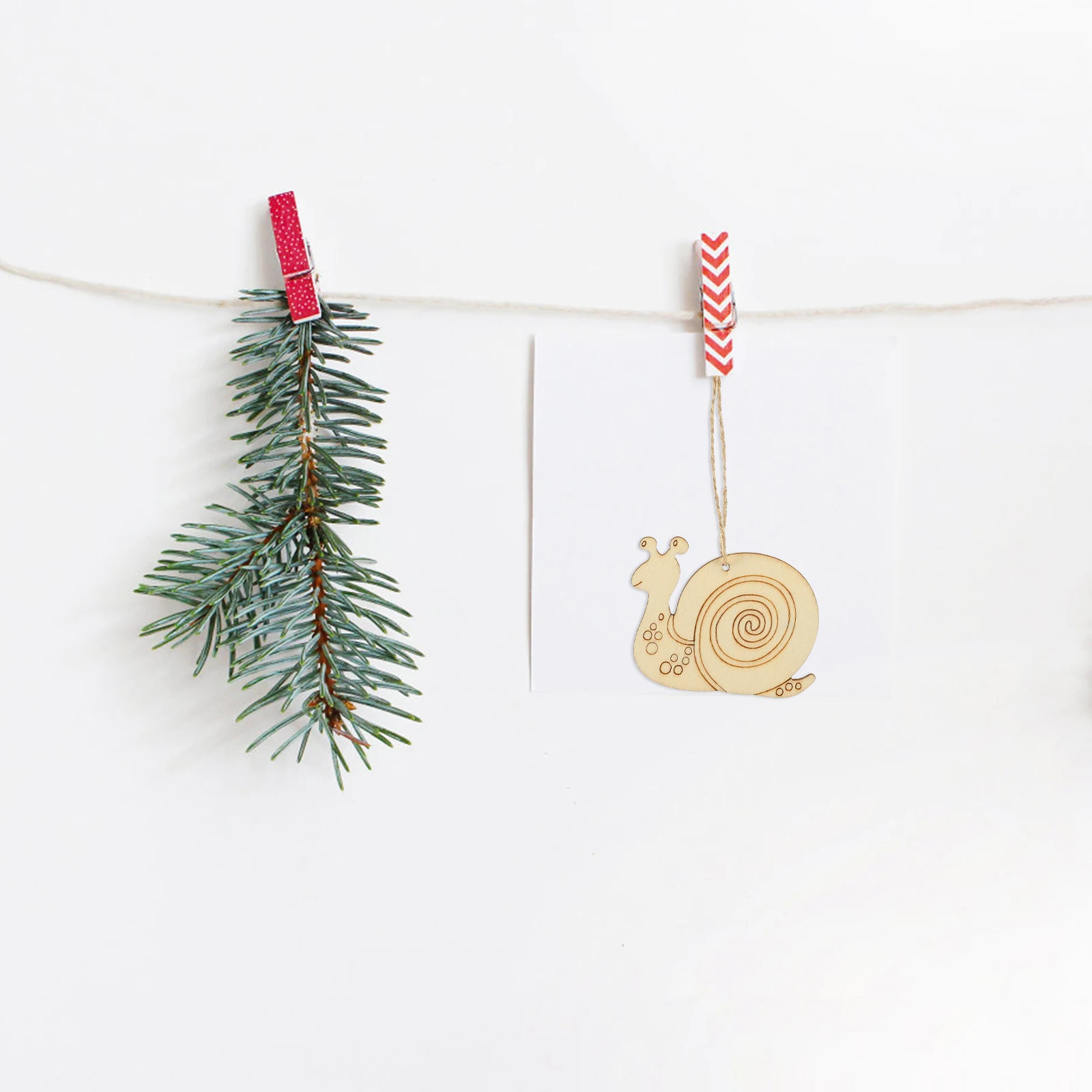 

60pcs Wooden Animal Cutouts Hollow Blank DIY Painting Home Decor Craft Supplies Unfinished Wood Slices Graffiti Materials