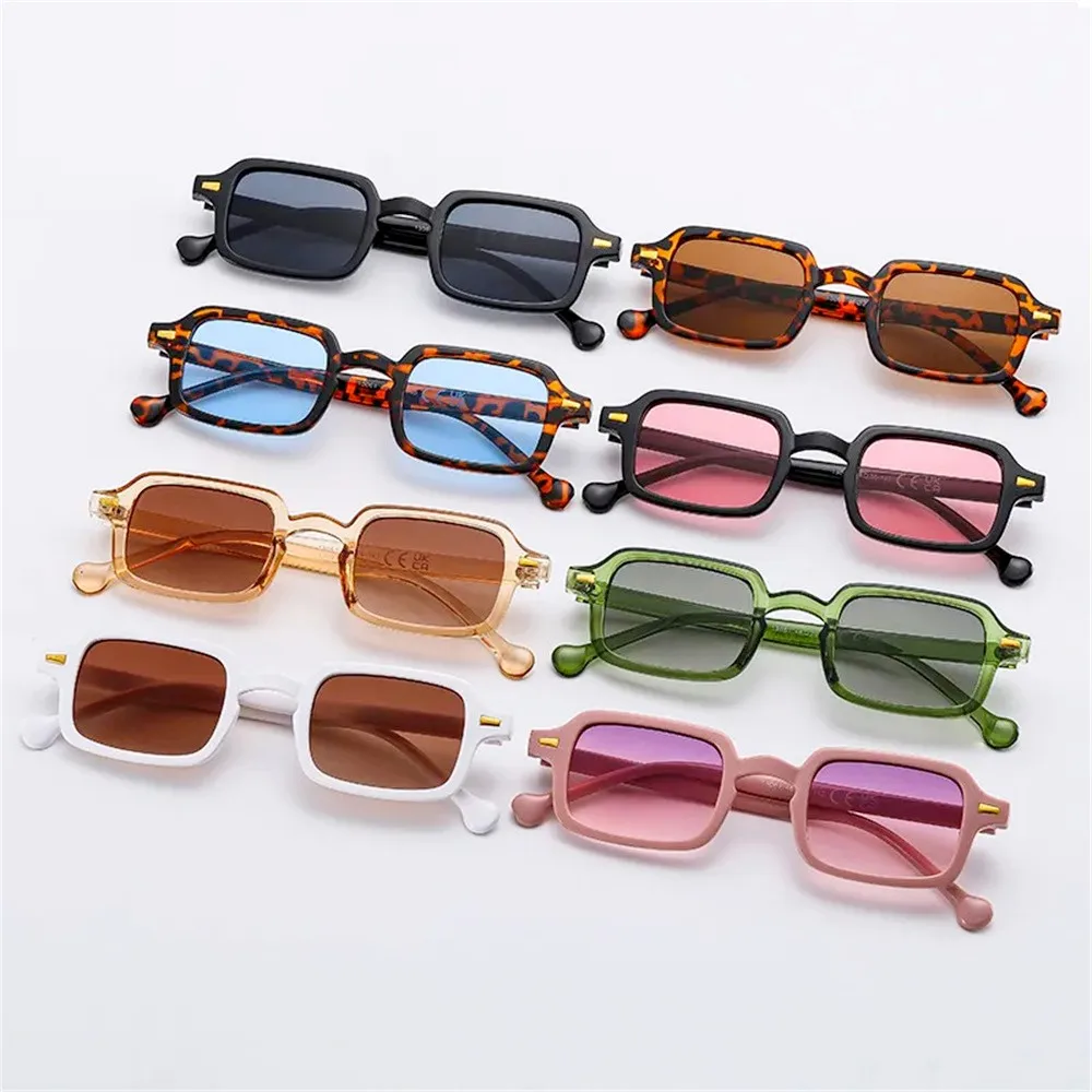 Sun Glasses Casual Men UV400 Protection Rivets Decoration Vintage Women Rectangle Luxurious