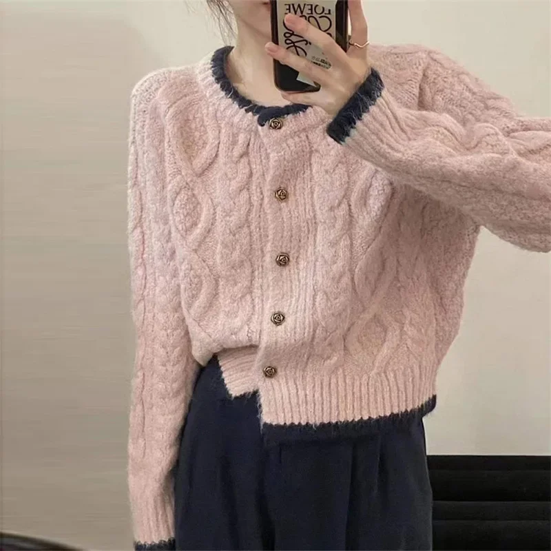 ContrastColor Sweet Wind Sweater Knitted Cardigan Woman Spring and Autumn New French Sense Gentle Korean Short Coat Blouse Woman