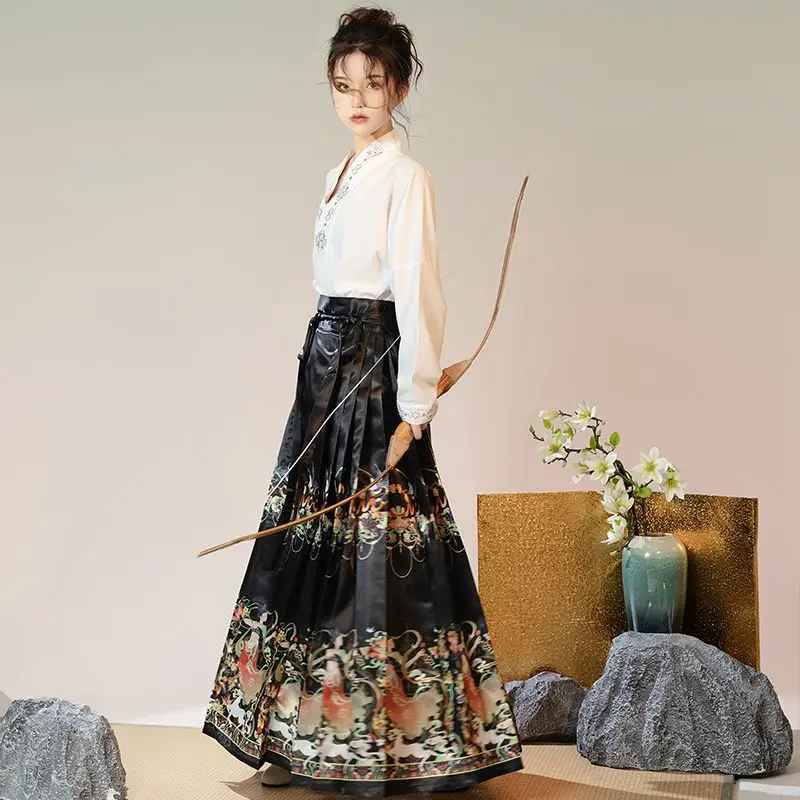 

Chinese Traditional Hanfu Dress Cosplay Costume Ancient Elegant Fairy Folk Dance Costume Horse Face Skirt Princess Dance Wear
