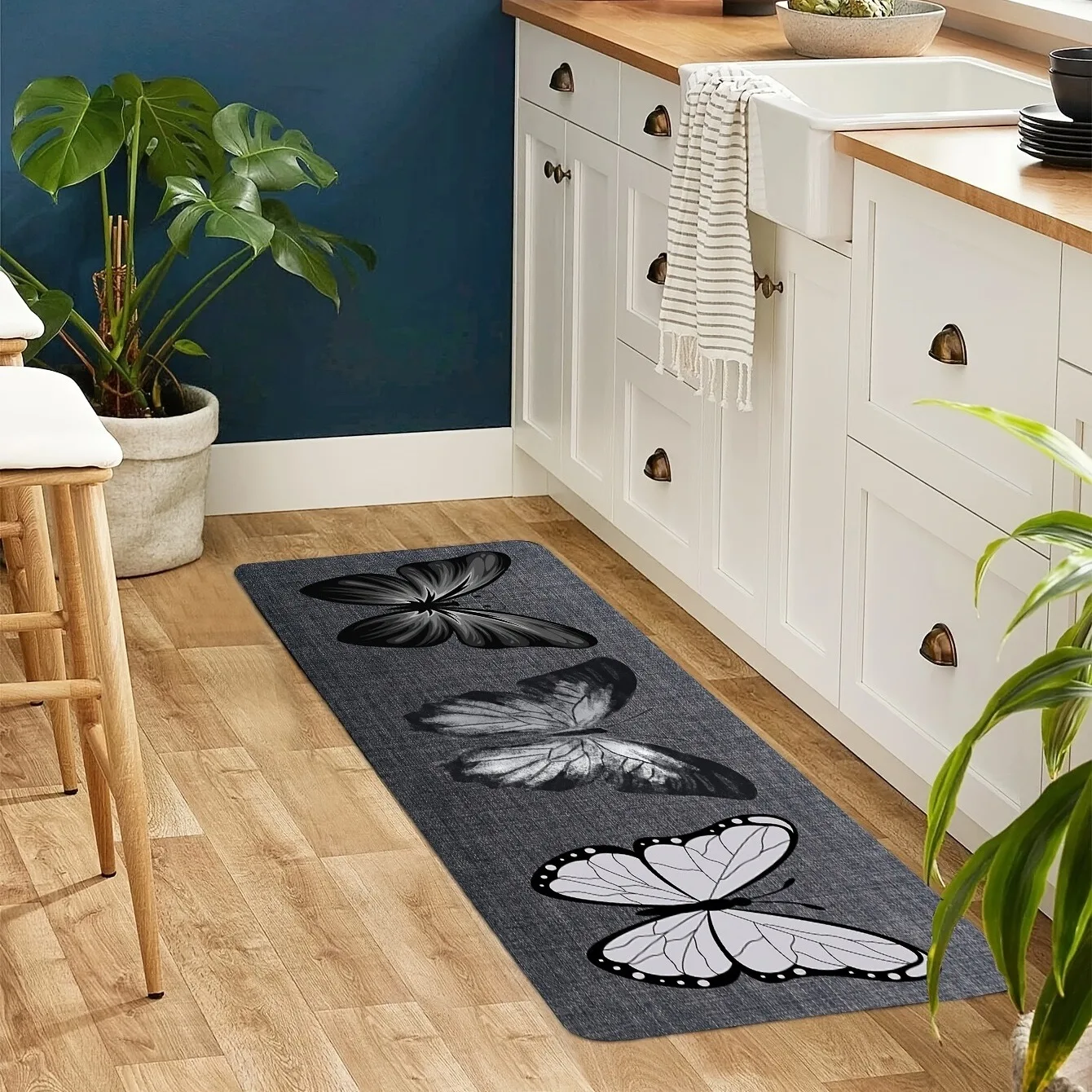 

1PC Butterfly Grey pattern Kitchen Rugs Non-Slip Door Mats Pop arts Living room Rugs Bath Mat Carpet for Home Sink Laundry Decor