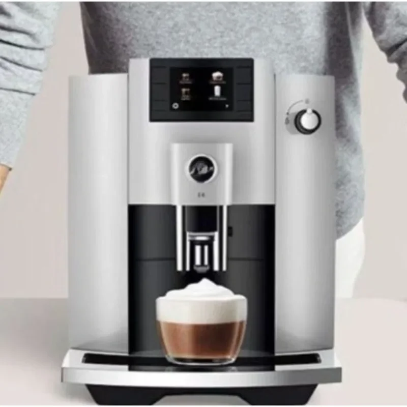 Coffee machine, fully automatic grinding