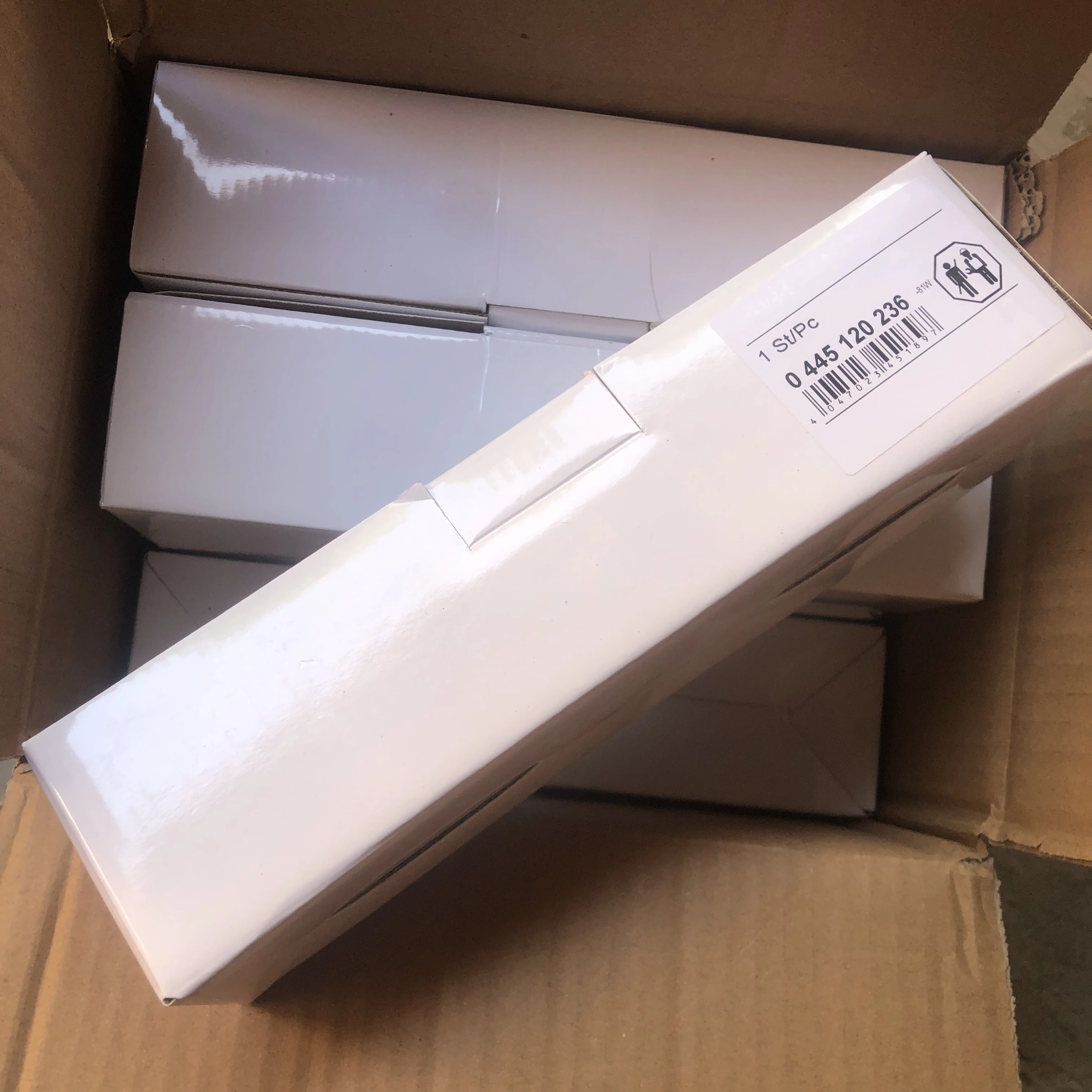 

Новый инжектор Common Rail 0445110293 0445110317 0445110359 0445110313 0445110291 0445110335 0445110333 0445110356 для Bosch