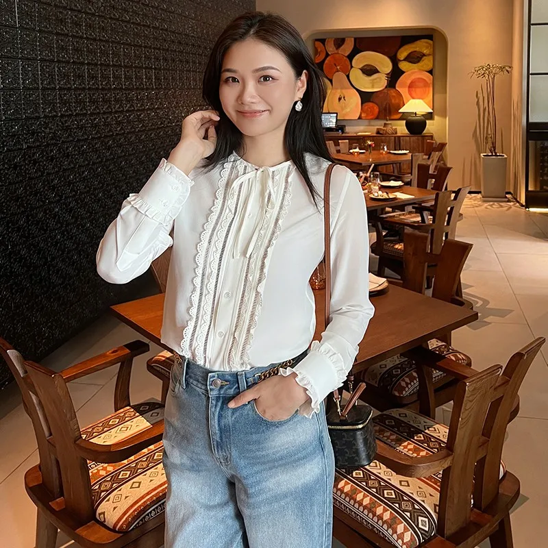 

Летняя новинка Linmei: Женская блузка из шелка с вышивкой, длинными рукавами, ажурными вставками, поясом и кружевной отделкой, свободного кроя, для офиса и повседневной носки