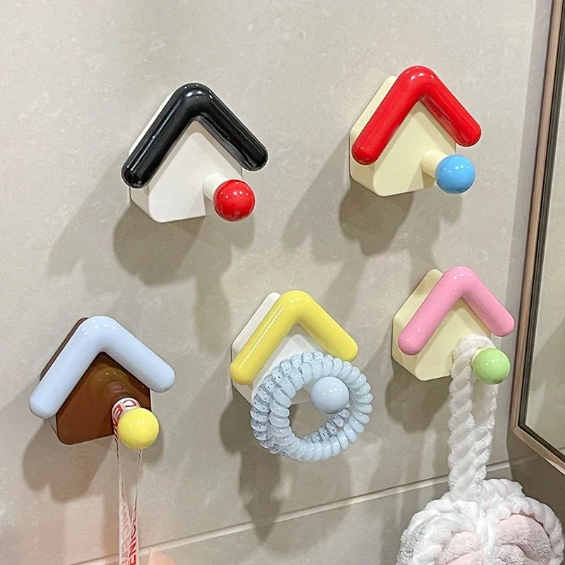 Cute Little House Shape Hooks Self-Adhesive Strong Hooks Household Bathroom Kitchen Wall-mounted Storage Hook No-punching