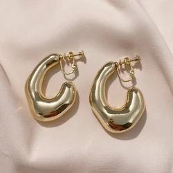 Trendy Irregular Chunky Hoop Clip Earrings For Women Big Vintage Gold Plated Metal Non Pierced Earrings Wedding Jewelry Gift