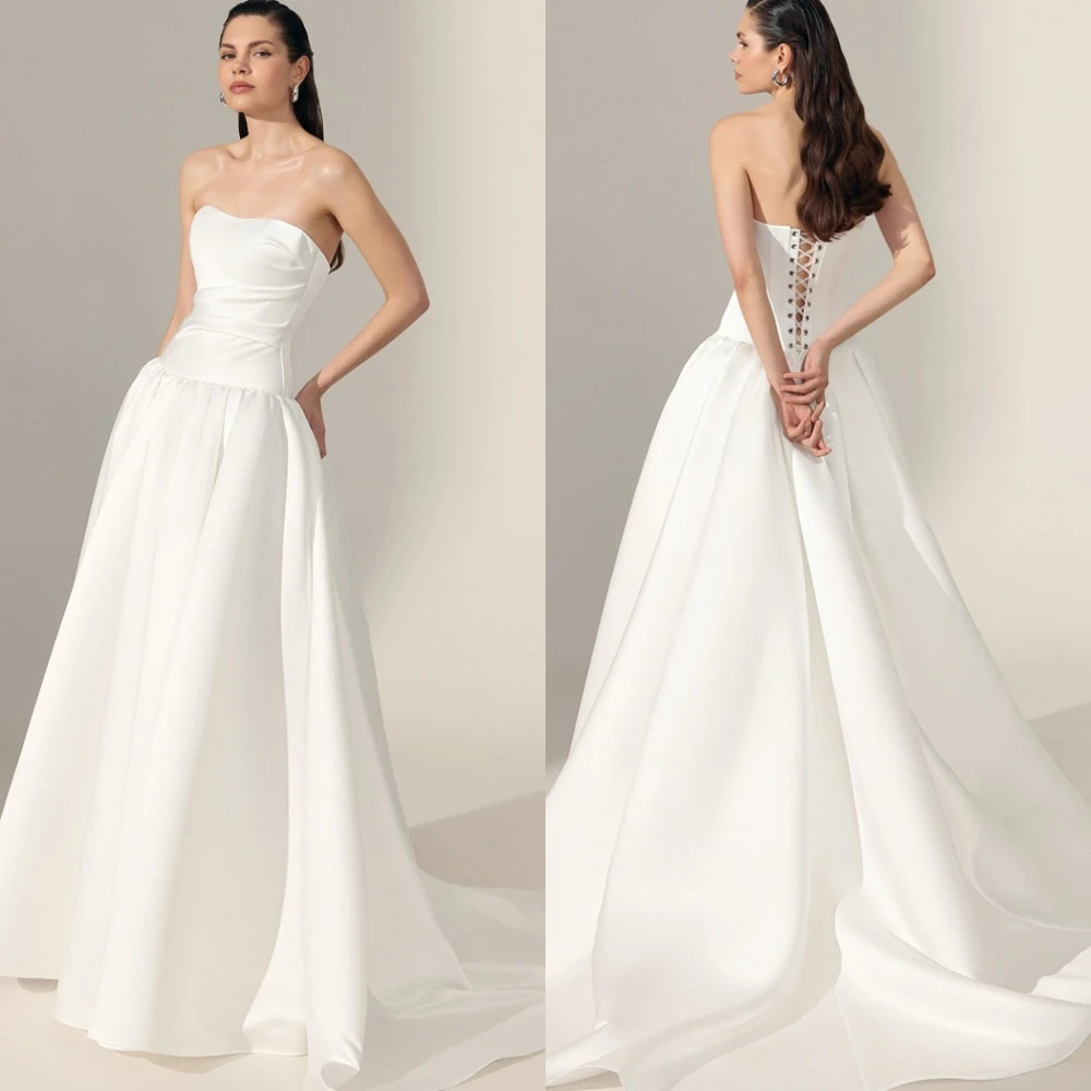 

Customized White Satin Draped Wedding Party A-line Strapless Long Dresses Elegant Formal Simple Temperament Charming Dresses