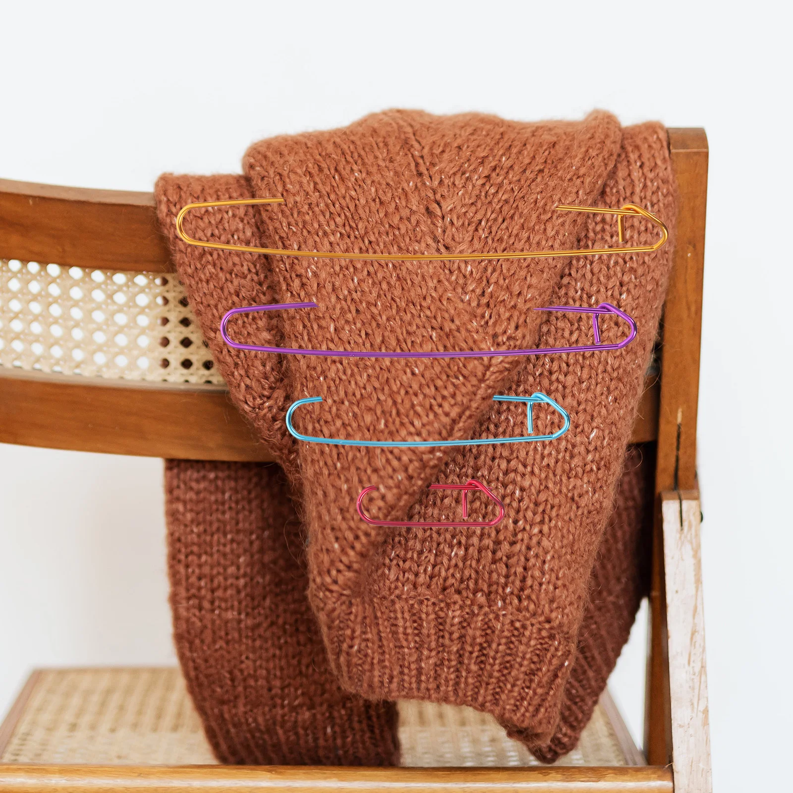 

12Pcs Yarn Stitch Holders Set Knitting Crochet 6cm 12cm 17cm 20cm Secure Locking Design Stitch Holders Crochet Safety Pins