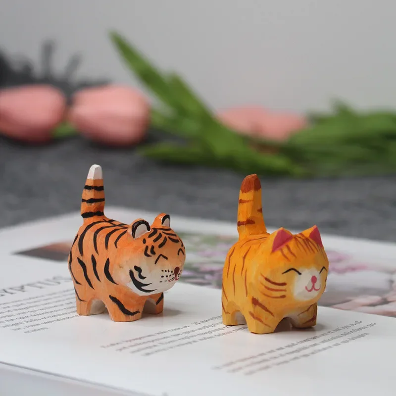 

New Wood Carving Kitten Tiger Ornaments Model Handmade Cute Miniature Desk Animal Decoration Figure