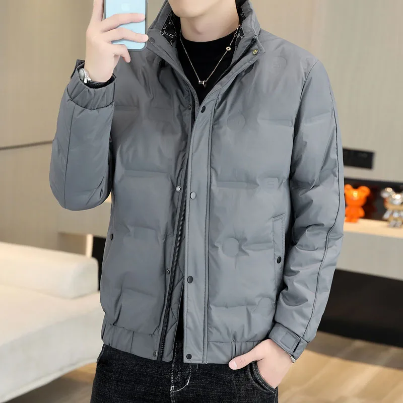 

2023 Winter New Youth Fashion Trend Down Coat Men's Short American Fashion High Street Thickened Warm Men's Casual Coat