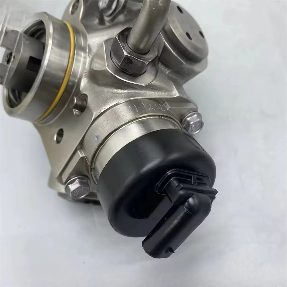 

Original A2720700201 Fuel Pump for Auto Parts