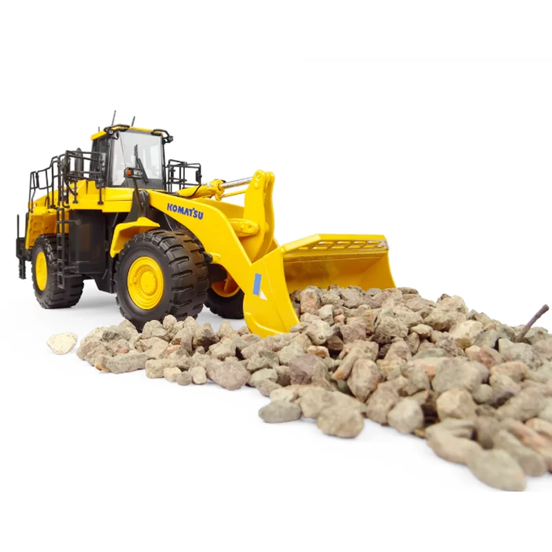 UH 8153 Diecast 1:50 Scale Alloy WA600-8 Wheeled Loader Forklift Model Simulation Toy Collection Gift Static Ornament