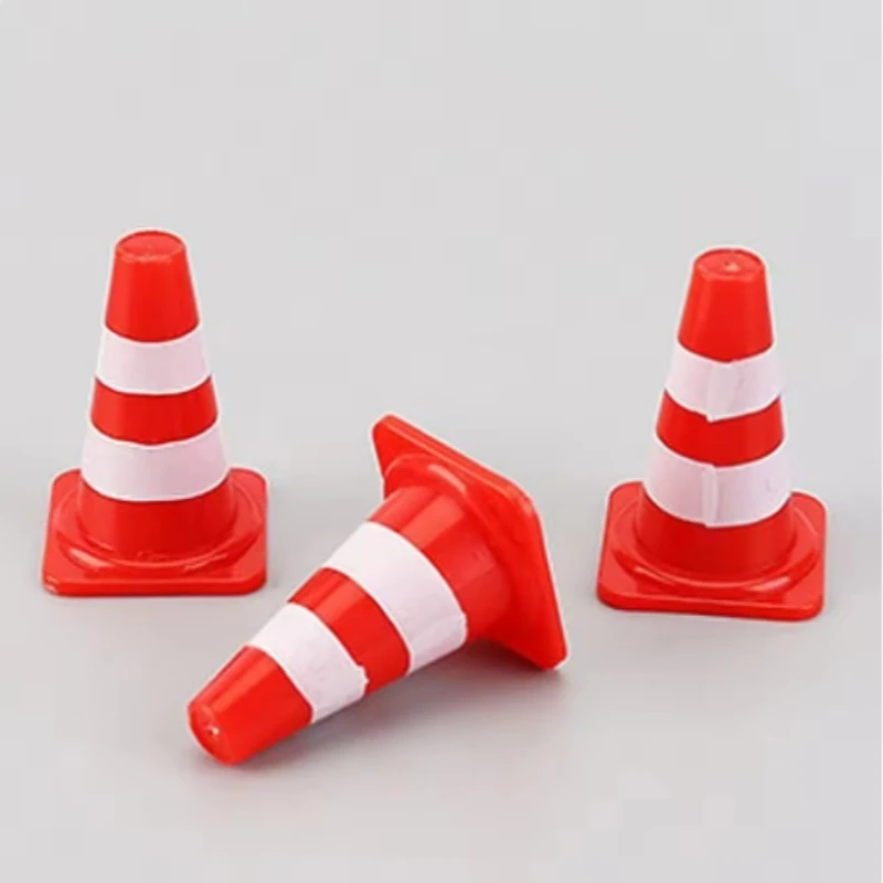 Mini señales de tráfico, juguete de barricada para niños, construcción, coche, Fiesta Temática, cono de tráfico, entrenamiento deportivo