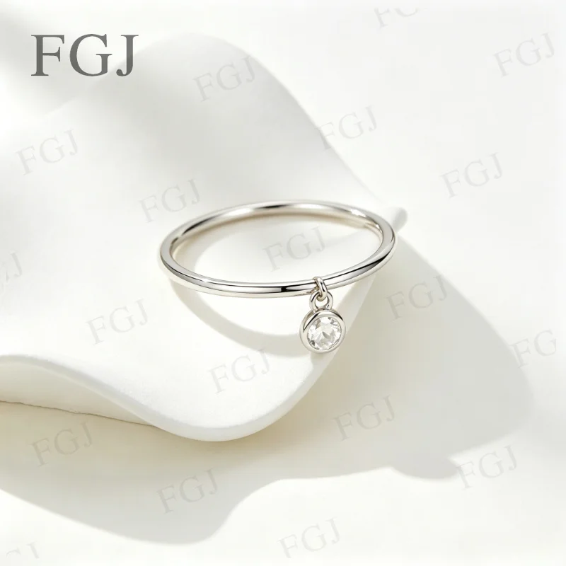 D-Farbiger 0,1CT Runder Moissanit-Ring S925 Silber Funkelnder Kleiner Fingerschmuck für Männer Frauen Hochzeitsgeschenk – Detail 3