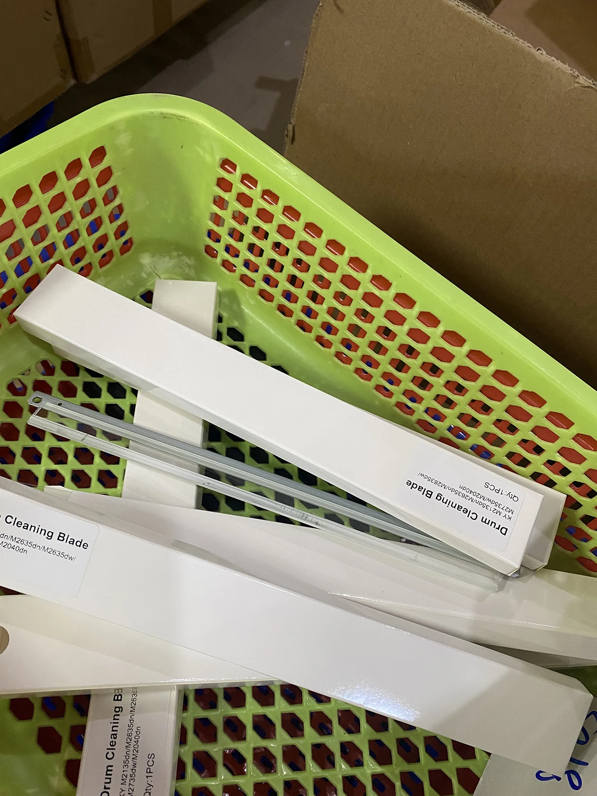 

10X DK-1150 DK1150 302RV93010 Drum Cleaning Blade for Kyocera M2040 M2135 M2540 M2635 M2640 M2735 P2040 P2235 M2040dn M2135dn