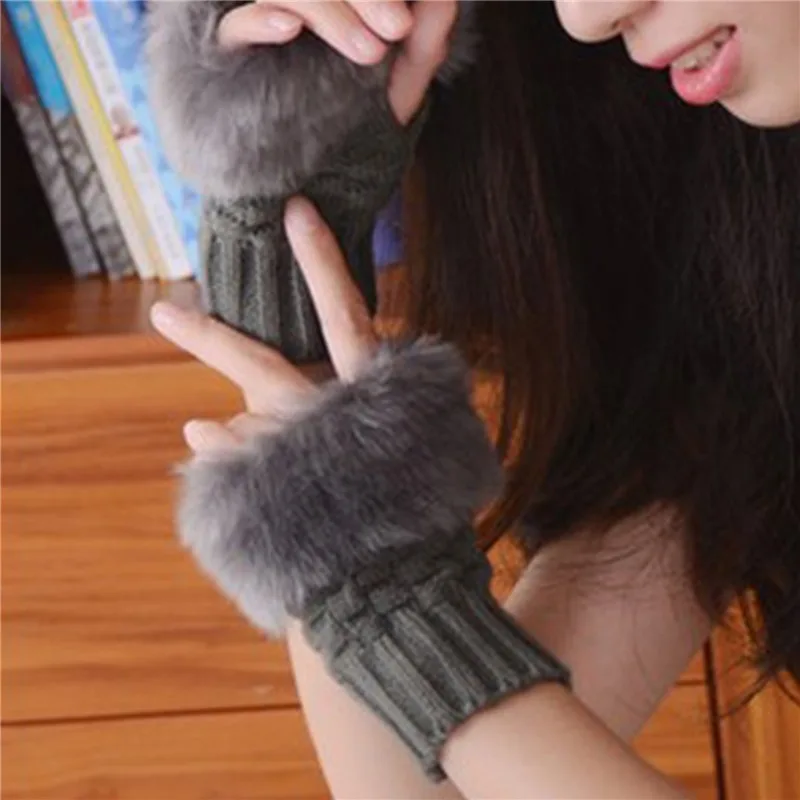 2023 New Women Gloves Stylish Hand Warm Winter Half Finger Mitten Ladies Faux Woolen Crochet Knitted Wrist Warmer Glove Hot Sale