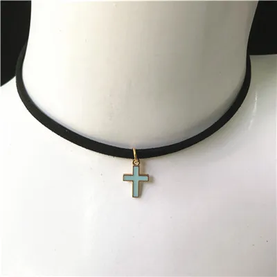 Retro Gothic Choker Necklace Punk Black Velvet Necklace Women Short Cross Pendant Collar Jewelry Bijoux Gifts Wholesale