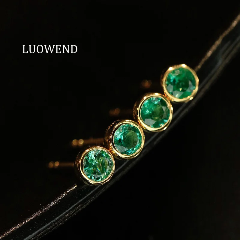 LUOWEND 100% 18K Yellow Gold Earrings Classic Style Real Natural Emerald Stud Earrings for Women Birthday Gift Fine Jewelry