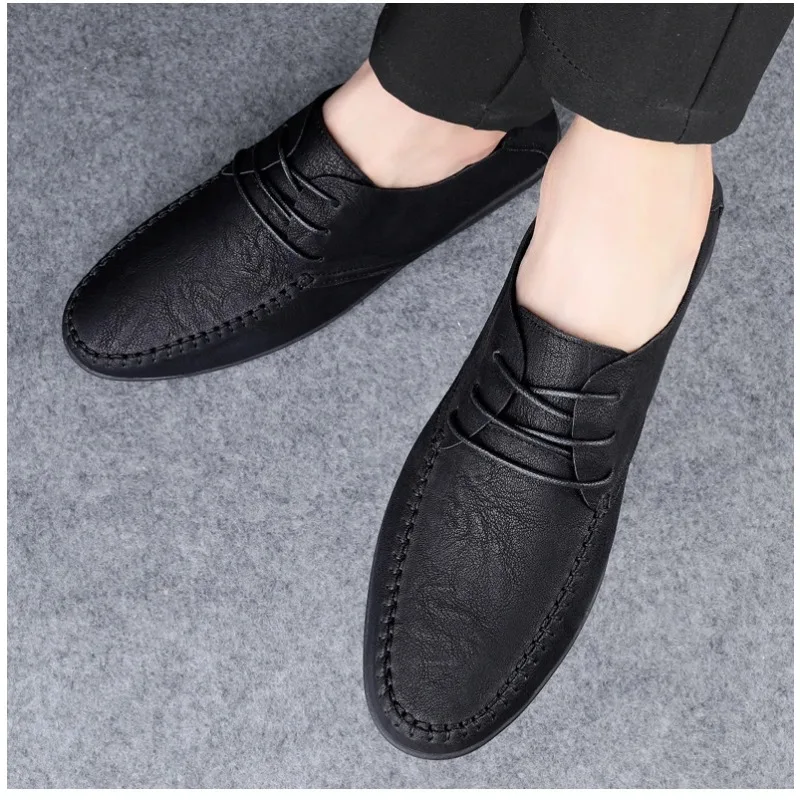 Casual leather fashion trendy youth party Versatile driving shoes Men's leather soft soles four seasons plus size