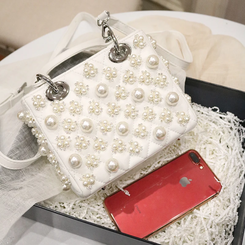 2024 Spring New Fashion Elegant Elegant Women\'s Diamond Portable Single Shoulder Crossbody Bag Pearl Bag Women\'s Bag