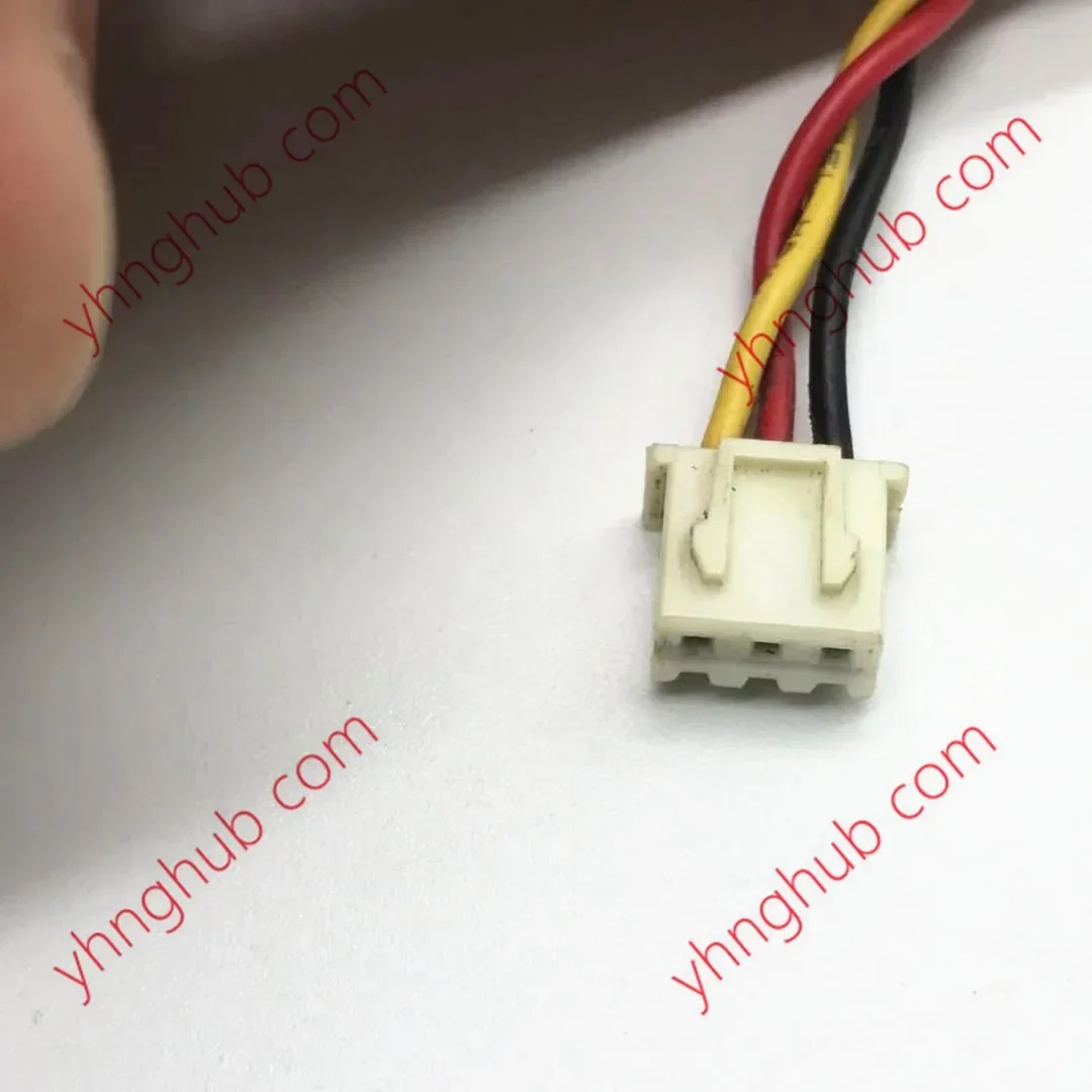 Y.S TECH FD1281257B-2A DC 12V 2.76W 80x80x25mm 3-Wire Server Cooling Fan