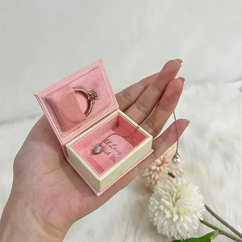 Clamshell Vintage Ring Box Magnetic Small Jewelry Box Creative Book Pendant Earrings Box Jewelry Packaging