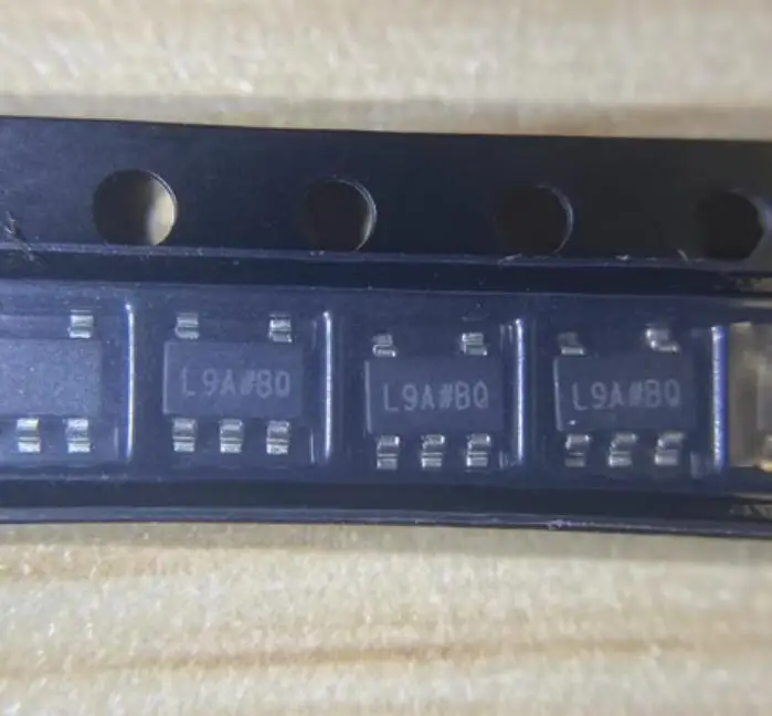 

15 шт. ADP171AUJZ-R7 L9A SOT-23-5 100% новый оригинальный набор микросхем IC электронный компонент SMD