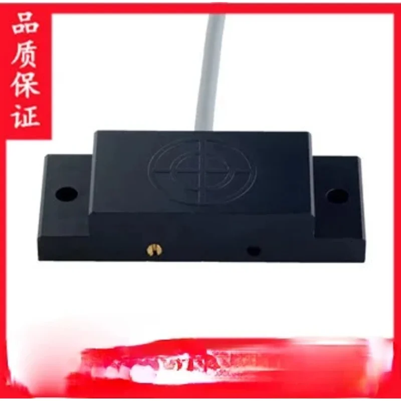 フラット静電容量式正方形センサープラスチックセンサー距離10mm近接スイッチ3線式npnノーマルオープン