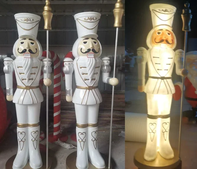 

Коммерческое рождественское украшение из стекловолокна, большой светодиод с подсветкой, 2-метровый солдатик «Щелкунчик», уличное рождественское украшение для дисплея