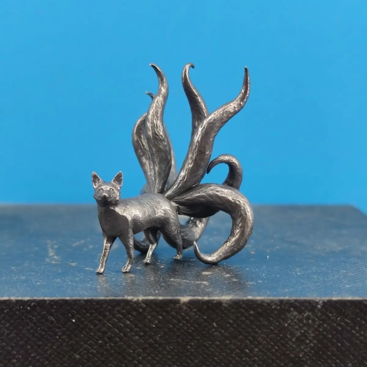 Creative Cute Brass Aged Nine-Tailed Fox Small Ornament Home Office Desktop Car Mounted Little Fox Decorations