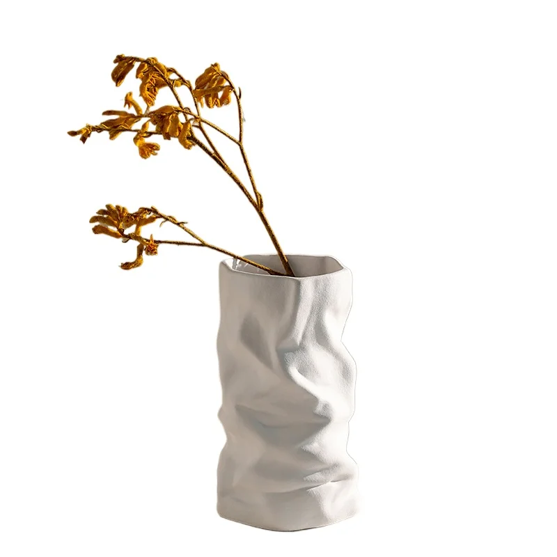 

Simple high-end black and white pleated vase home living room desktop decoration new home