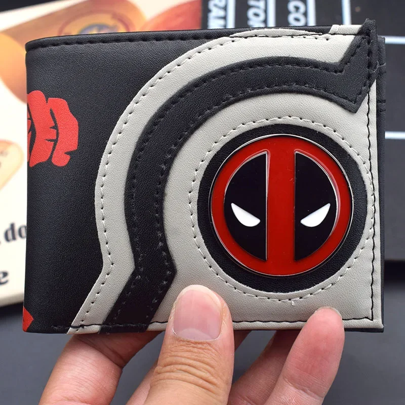 Nouveau portefeuille pliable Marvel Avengers figurines d'anime Deadpool dessin animé portefeuille en polyuréthane hommes Animation Cosplay porte-monnaie cadeaux d'anniversaire