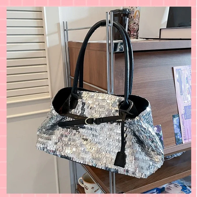 

Fashion Sequin Large Capacity Casual Tote Bags High Quality Trend Women's Shoulder Bags Advanced Sense Commute Versatile Bag