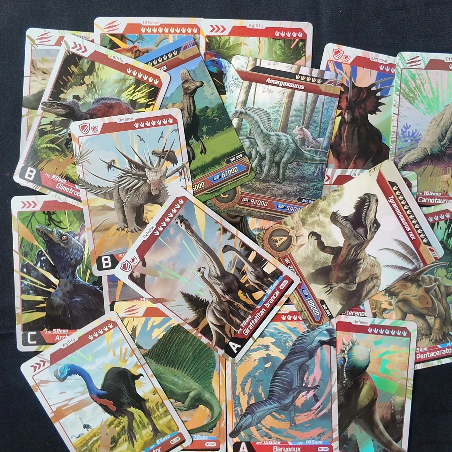 100Pcs Holographic Laser Dinosaur Cards 63x88mm No Repeat Educational Flash Cards for Kids Dinosaur Recognition Learning Toys