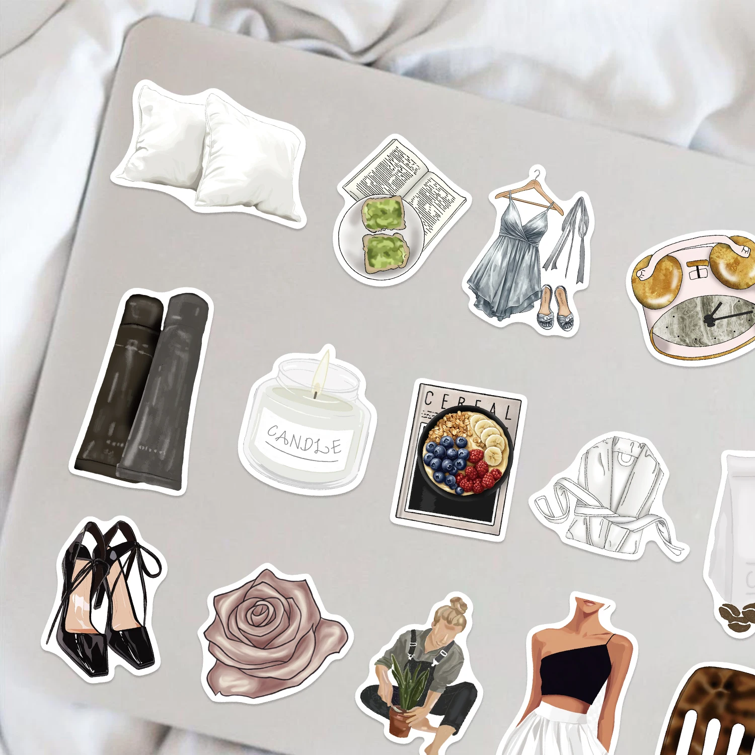 50pcs Clean Living Stickers, Exquisite and Cool Graffiti Stickers, Laptop Cartoon Stickers, Fun and Classic Gift Decorations