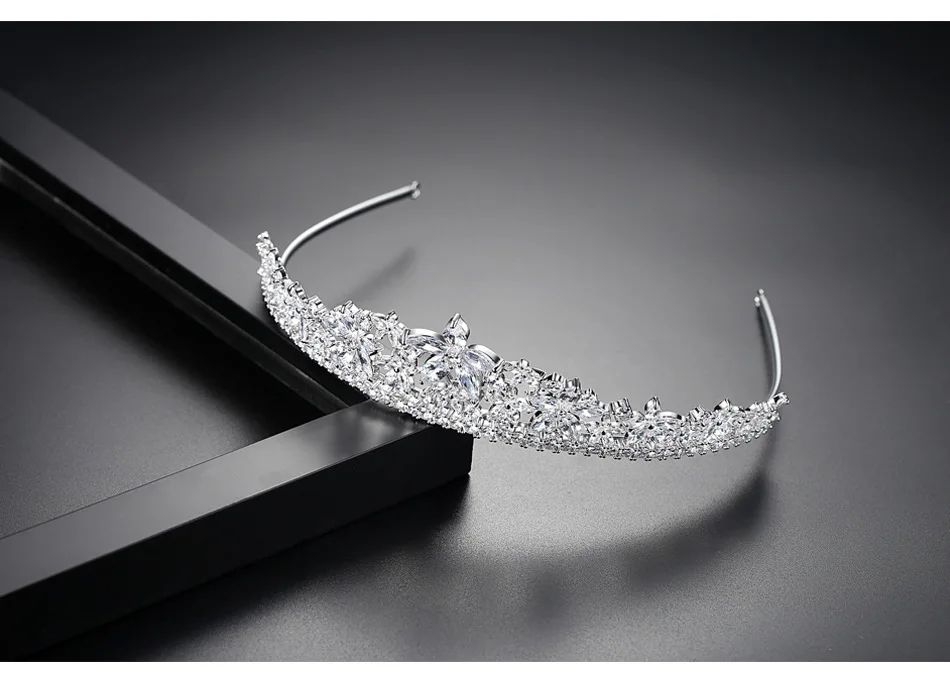 Korean Fashion Cubic Zirconia Beautiful Flower Bridal Headwear Hair Accessories Crown Bridal Headband