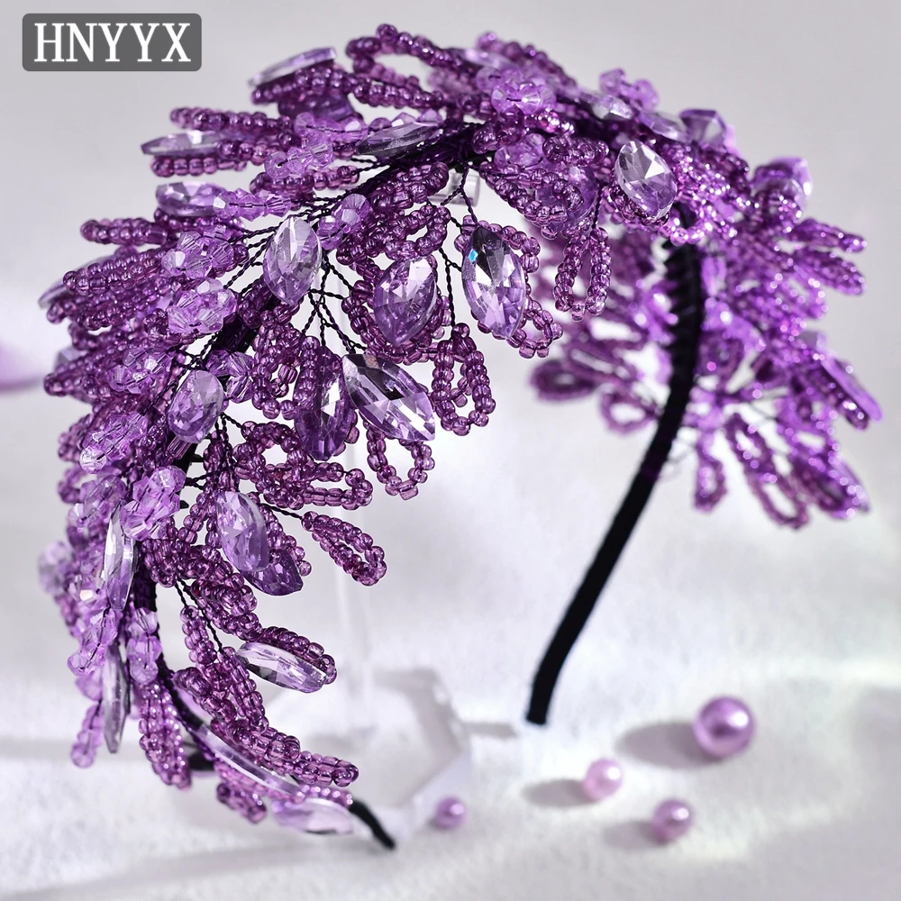 

Женская повязка на голову с листьями HNYYX, украшенная кристаллами и бусинами, ручная работа, в стиле ретро, искусственная голова, обруч для свадебной церемонии, A165, фиолетовая