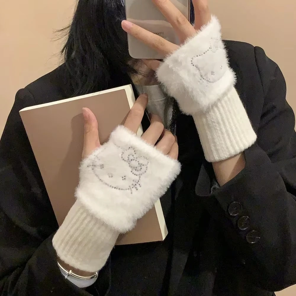 لطيف سانريو مرحبا كيتي فتاة أفخم نصف اصبع قفازات الشتاء أنيمي Kawaii ربطة القوس فيونكة لينة رشاقته الدافئة حماية من الطالب البارد