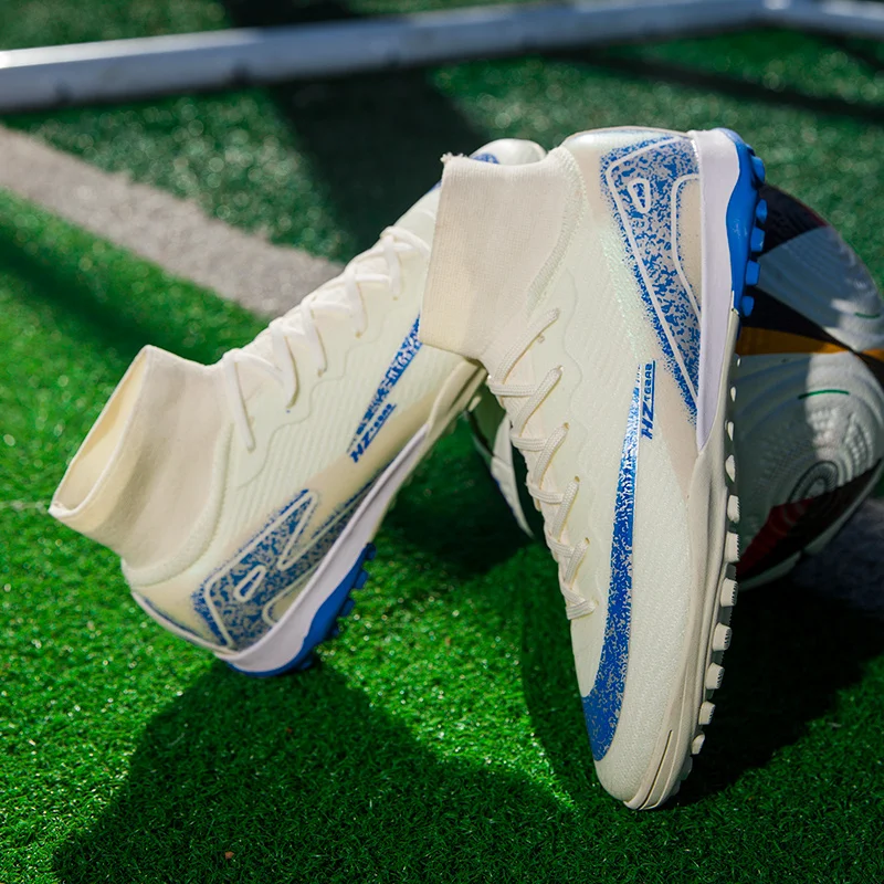 Boys Girls Soccer Cleats High-top Training Football Cleats Kids Ankle-high Soccer Shoes Lightweight Outdoor Futsal