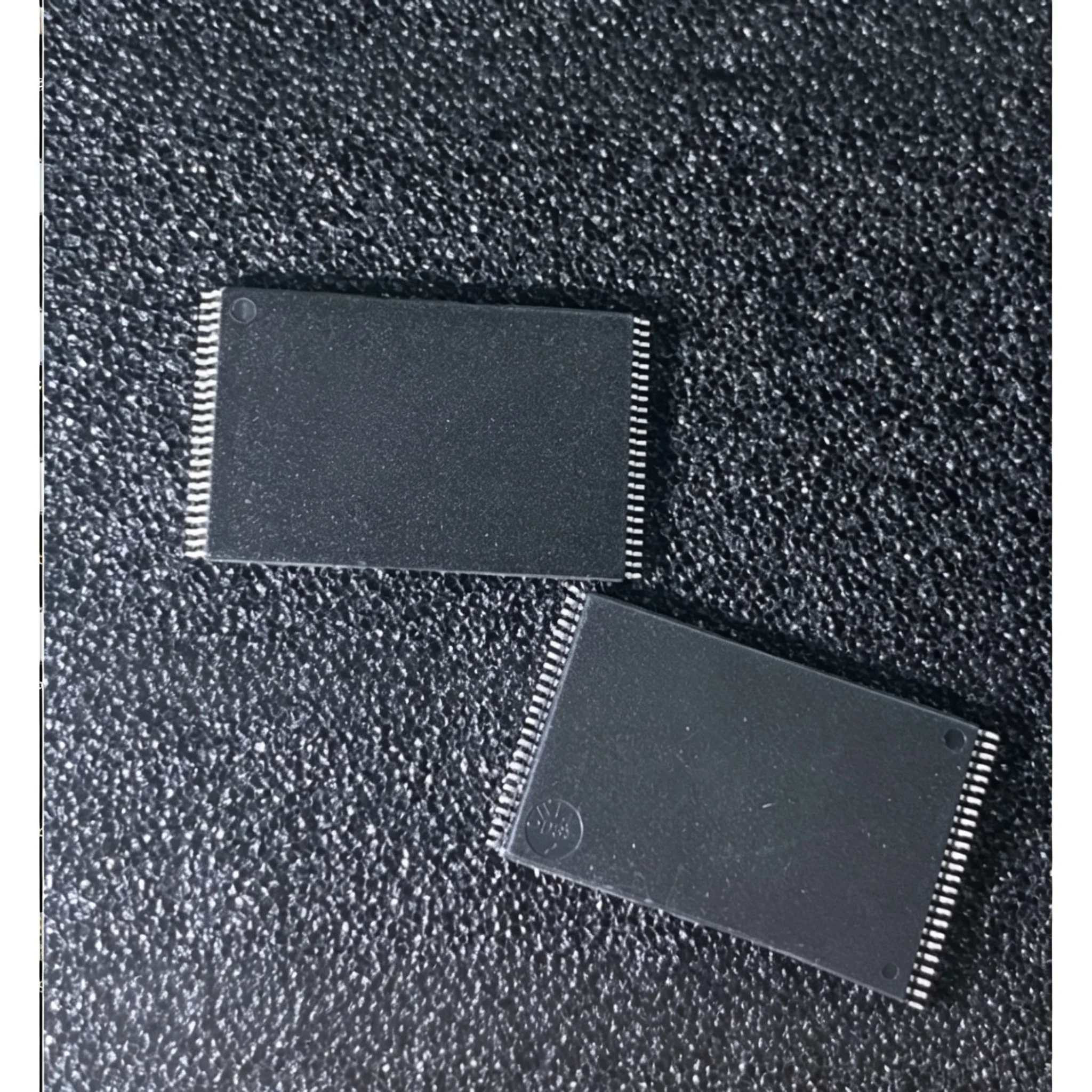 AM29F400BT-70EF -55EF ED BB-90EC 29040B-90EC 29040A-15TU Single & Bulk Orders Equally Welcomed