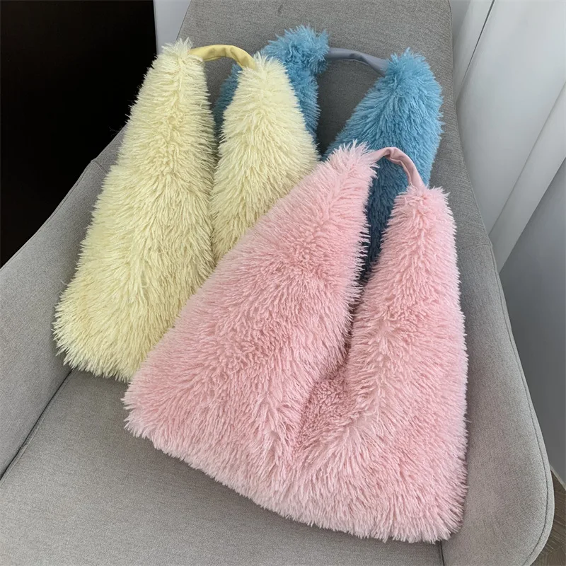 

Large Capacity Simple Plush Shoulder Bags Autumn and Winter New Styles Women's Casual Tote Bags 2025 Fashion Versatile Hot Sale